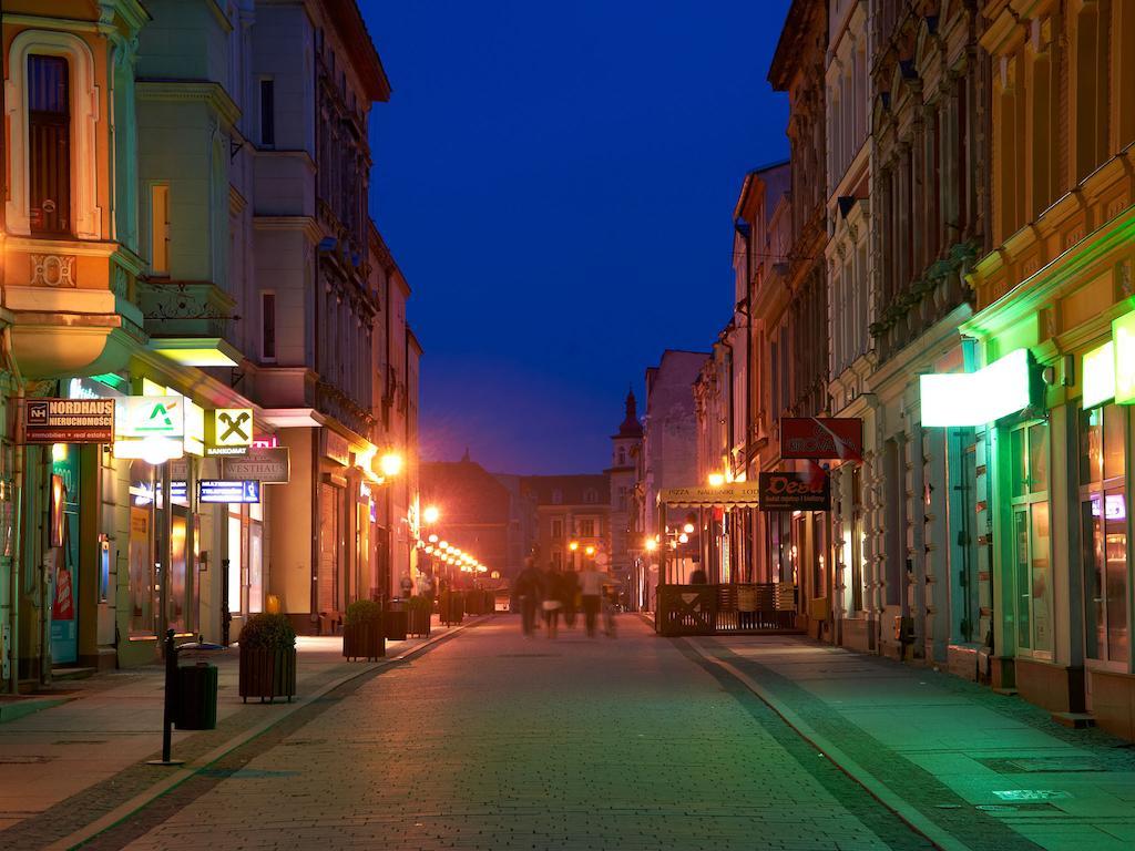 Focus Hotel Premium Inowrocław Exterior foto